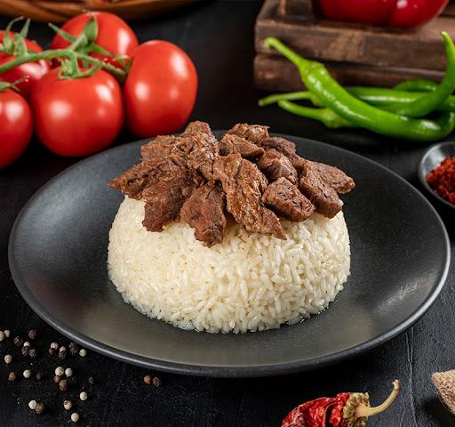 Pilav Üstü Kavurma 